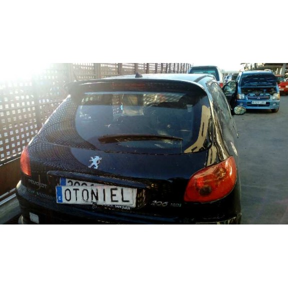 peugeot 206 berlina del año 2005