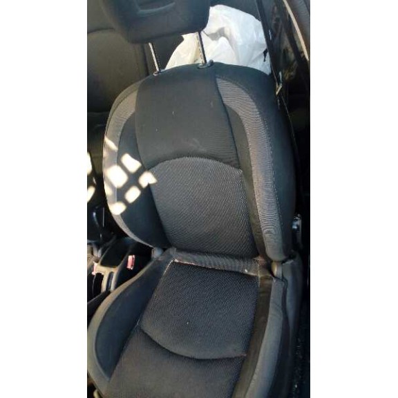 peugeot 206 berlina del año 2005