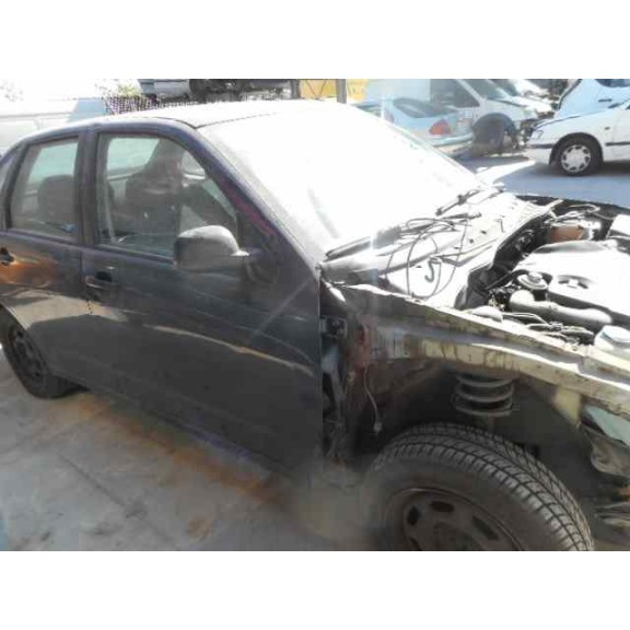 seat cordoba berlina (6k2) del año 2000