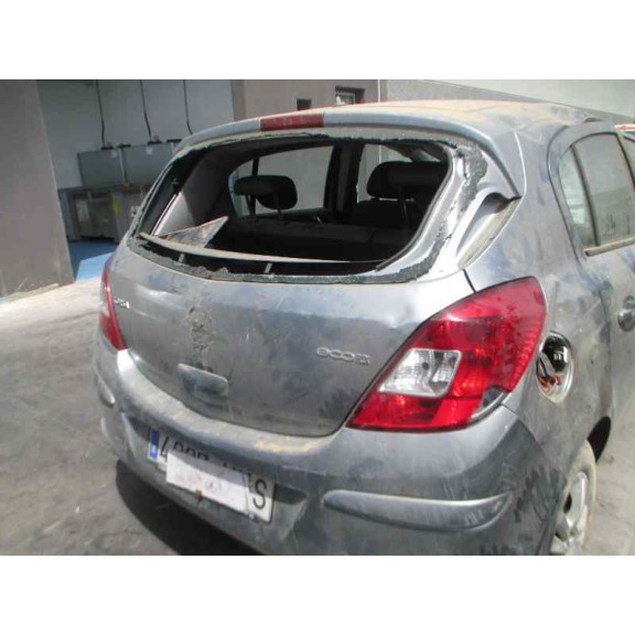 opel corsa d del año 2012