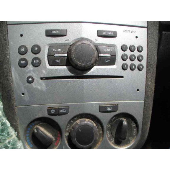 opel corsa d del año 2012