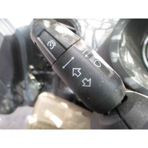 opel corsa d del año 2012