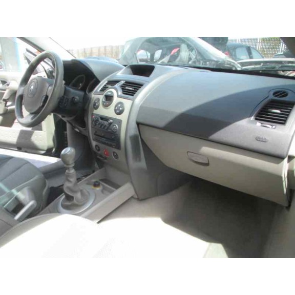 renault megane ii coupe/cabrio del año 2004