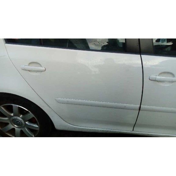 volkswagen golf v berlina (1k1) del año 2006