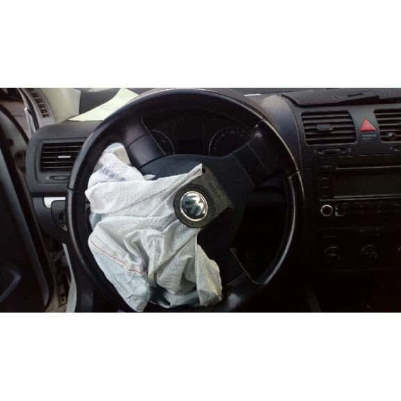 volkswagen golf v berlina (1k1) del año 2006