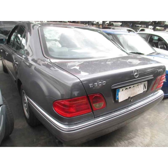 mercedes-benz clase e (w210) berlina diesel del año 1995