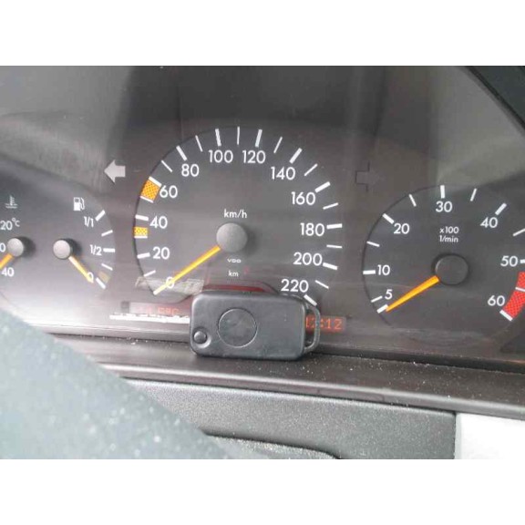 mercedes-benz clase e (w210) berlina diesel del año 1995