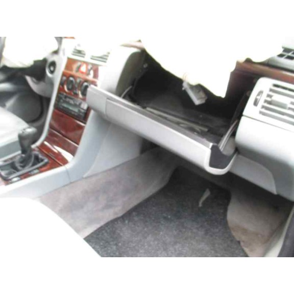 mercedes-benz clase e (w210) berlina diesel del año 1995