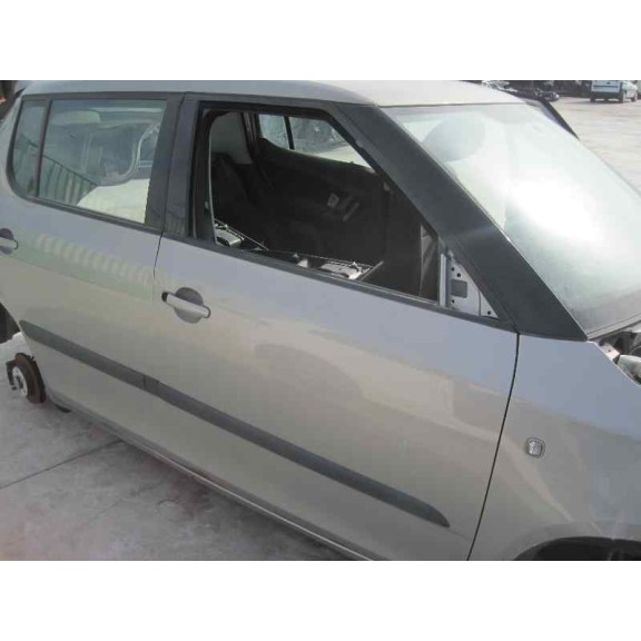 skoda fabia (5j2 ) del año 2010