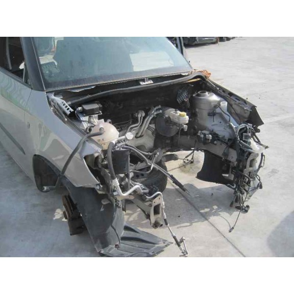 skoda fabia (5j2 ) del año 2010