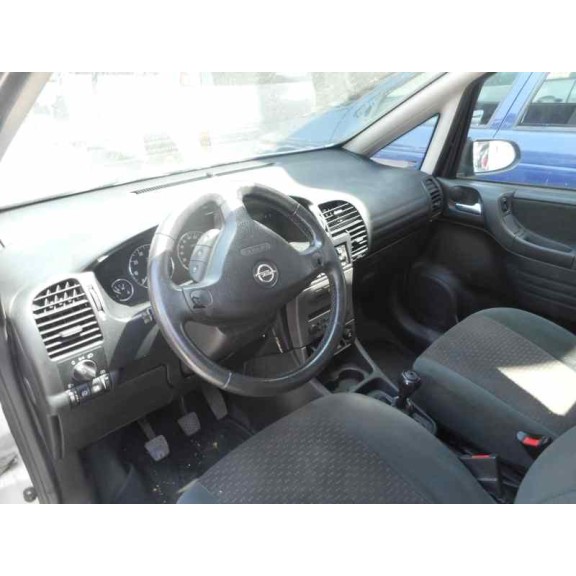 opel zafira a del año 2004