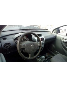 opel corsa c del año 2006 2