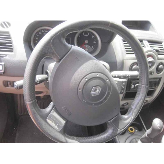 renault megane ii berlina 5p del año 2004