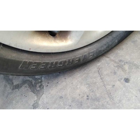 mazda 323 berl. f/s (bj) del año 2002