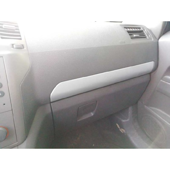 opel zafira b del año 2005