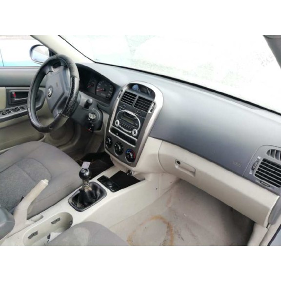 kia cerato del año 2006