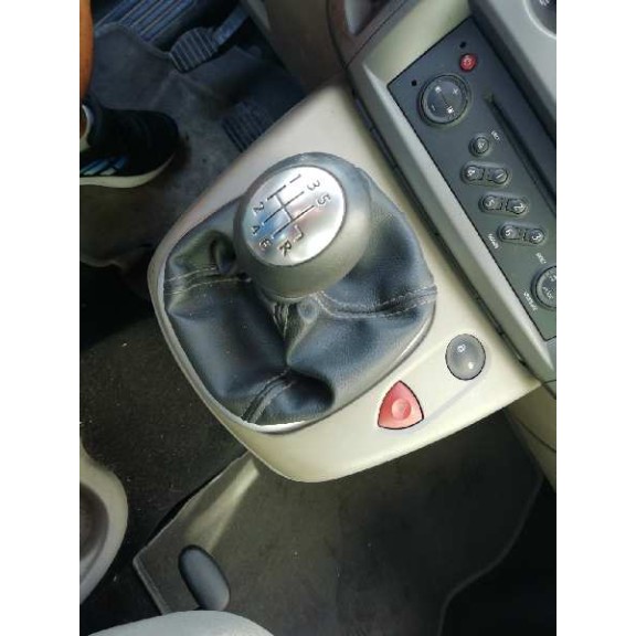 renault grand scenic del año 2007