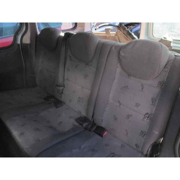 peugeot partner (s1) del año 2001