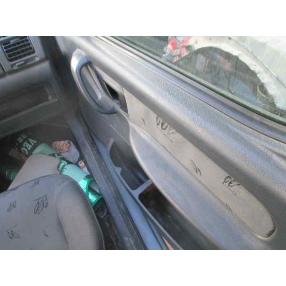 peugeot partner (s1) del año 2001