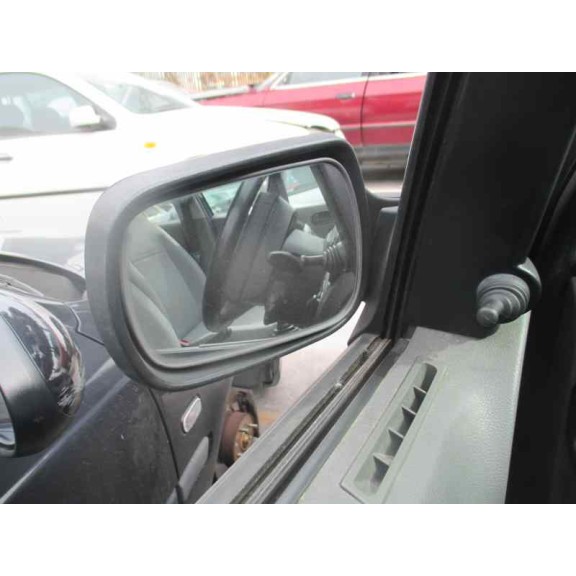 ford fiesta (cbk) del año 2003