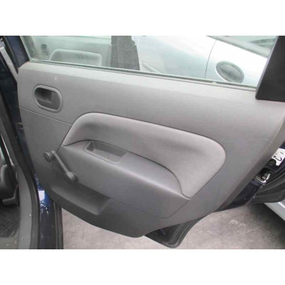 ford fiesta (cbk) del año 2003