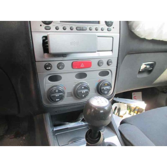 alfa romeo 147 (190) del año 2006