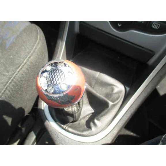 peugeot 307 (s1) del año 2001