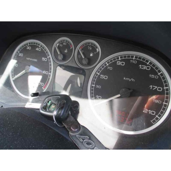 peugeot 307 (s1) del año 2001