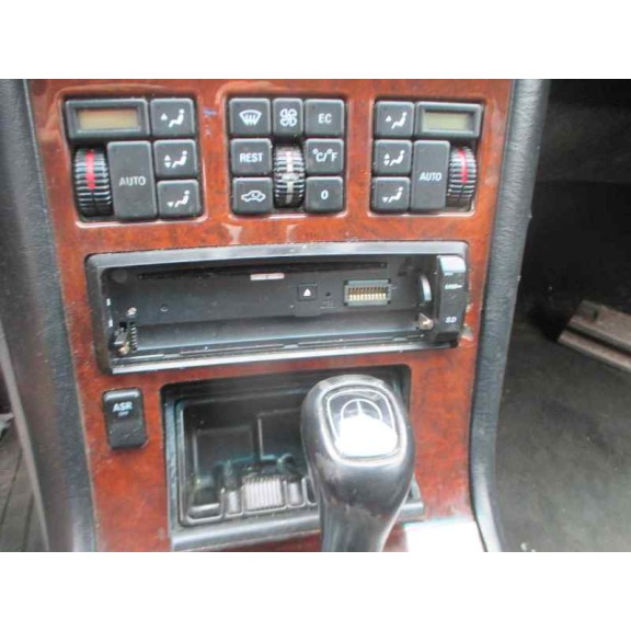 mercedes-benz clase s (w140) berlina del año 1995