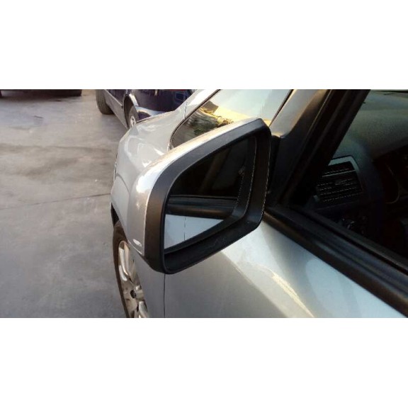 opel zafira b del año 2006