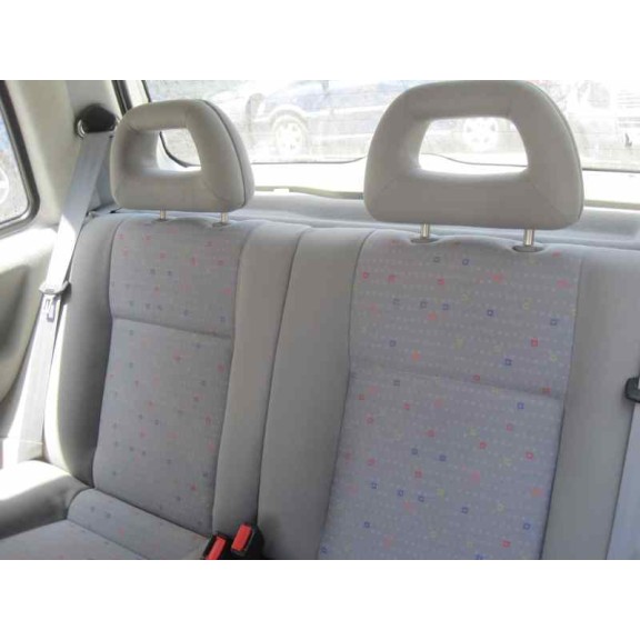 seat arosa (6h1) del año 2000