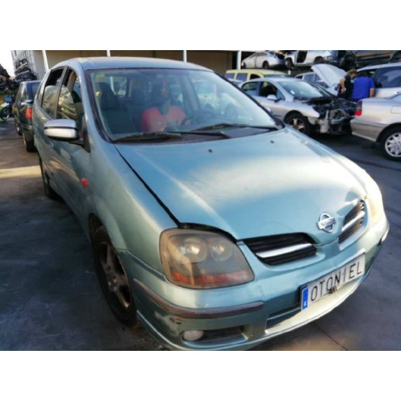 nissan almera tino (v10m) del año 2000