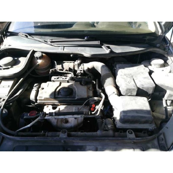 peugeot 206 berlina del año 2002