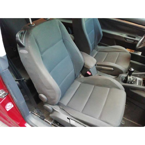 volkswagen golf v berlina (1k1) del año 2004