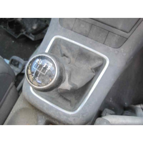 volkswagen golf plus (5m1) del año 2006