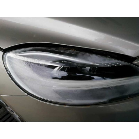 volvo v40 del año 2017