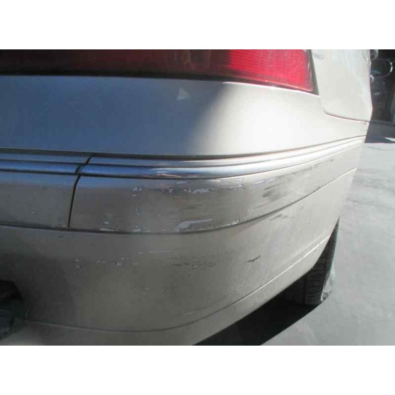 mercedes-benz clase c (w203) berlina del año 2002