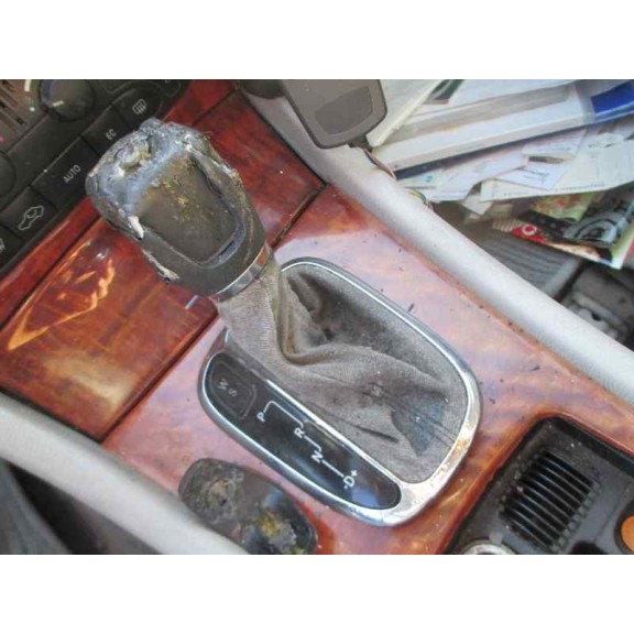 mercedes-benz clase c (w203) berlina del año 2002