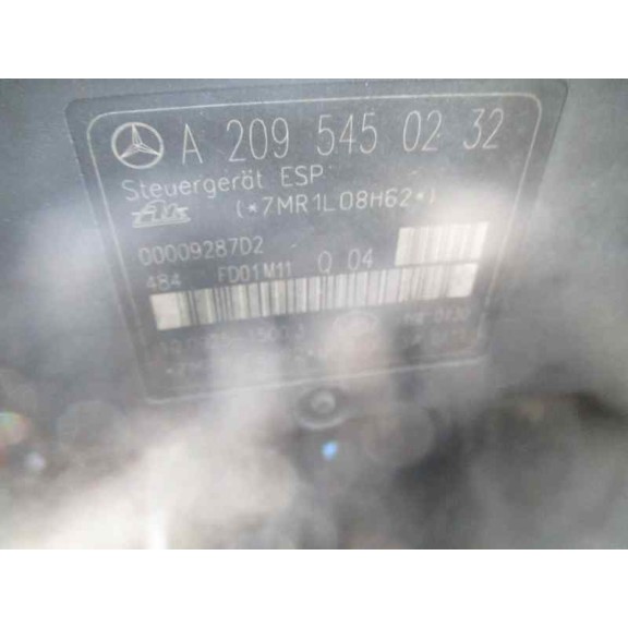 mercedes-benz clase c (w203) berlina del año 2002