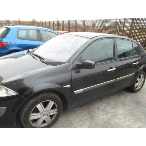 renault megane ii classic berlina del año 2004