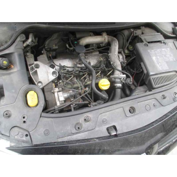 renault megane ii classic berlina del año 2004