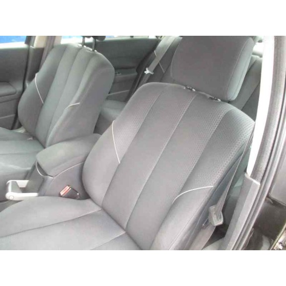 renault megane ii classic berlina del año 2004