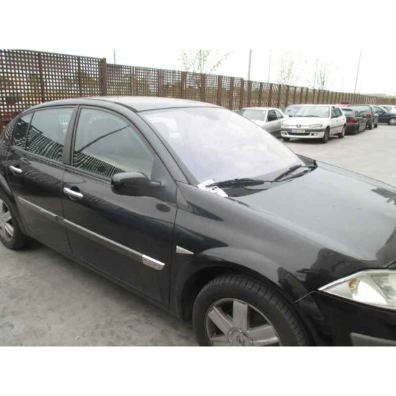 renault megane ii classic berlina del año 2004