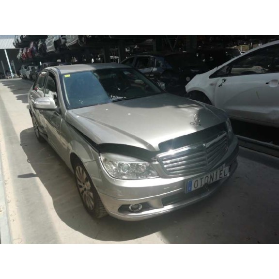 mercedes-benz clase c (w204) berlina del año 2007