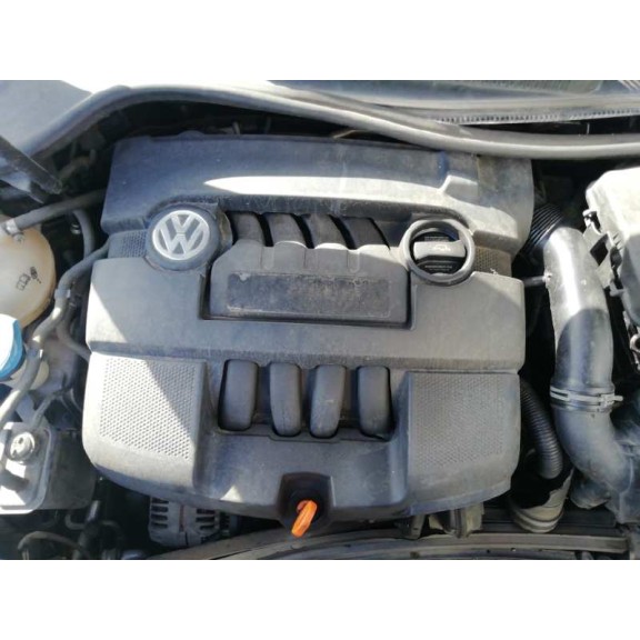 volkswagen golf v berlina (1k1) del año 2005