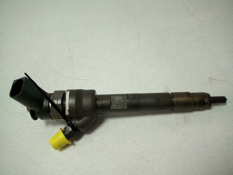 Recambio de inyector para bmw serie 1 berlina (e81/e87) 118d referencia OEM IAM 0445110289 7798446 0986435179