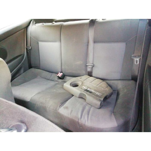 opel astra gtc del año 2007