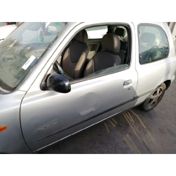 nissan micra (k11) del año 2003