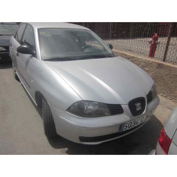 seat ibiza (6l1) del año 2003
