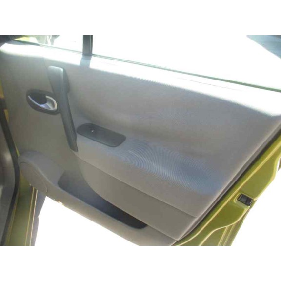 renault scenic ii del año 2004